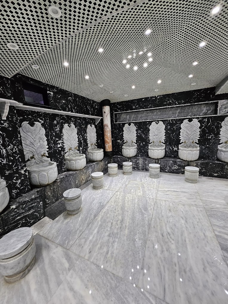 Hammam Warda Charlomante